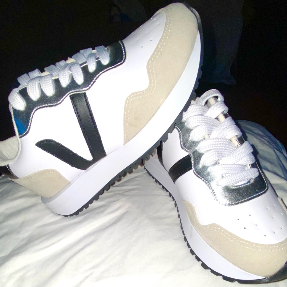 Veja Ace Sneakers-Vintage Style size 6